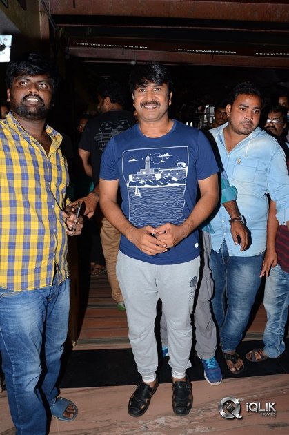 Anado-Bramha-Movie-Team-Visits-Devi-Theatre